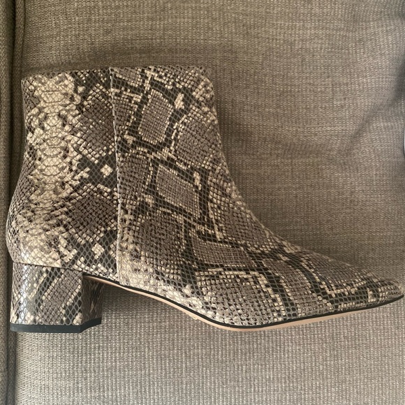 Corso Como Snake Print Leather Pointed Women Booties Shoes 10M Preowned - Picture 3 of 5
